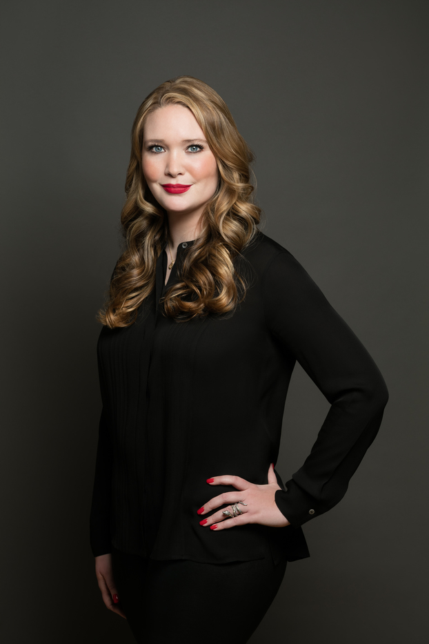 Sarah J. Maas by Beowulf Sheehan